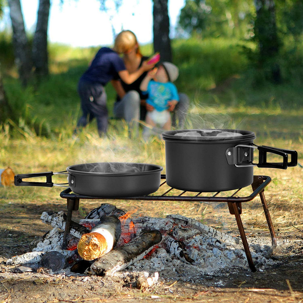 Odoland 16pcs Camping Cookware Set with Folding Camping Stove, Non-Stick  Lightweight Pot Pan Kettle Set with Stainless Steel Cups Plates Forks  Knives